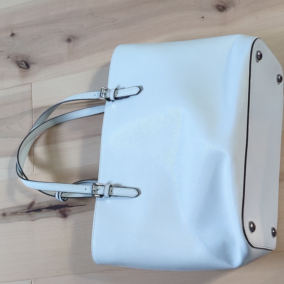 Michael Kors Jet Set White Saffiano Leather Shoulder Tote Bag Purse - Picture 3 of 4